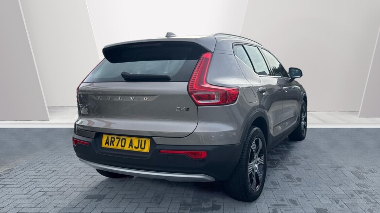 Volvo Xc40 2.0 B4P Inscription 5dr AWD Auto Petrol Estate